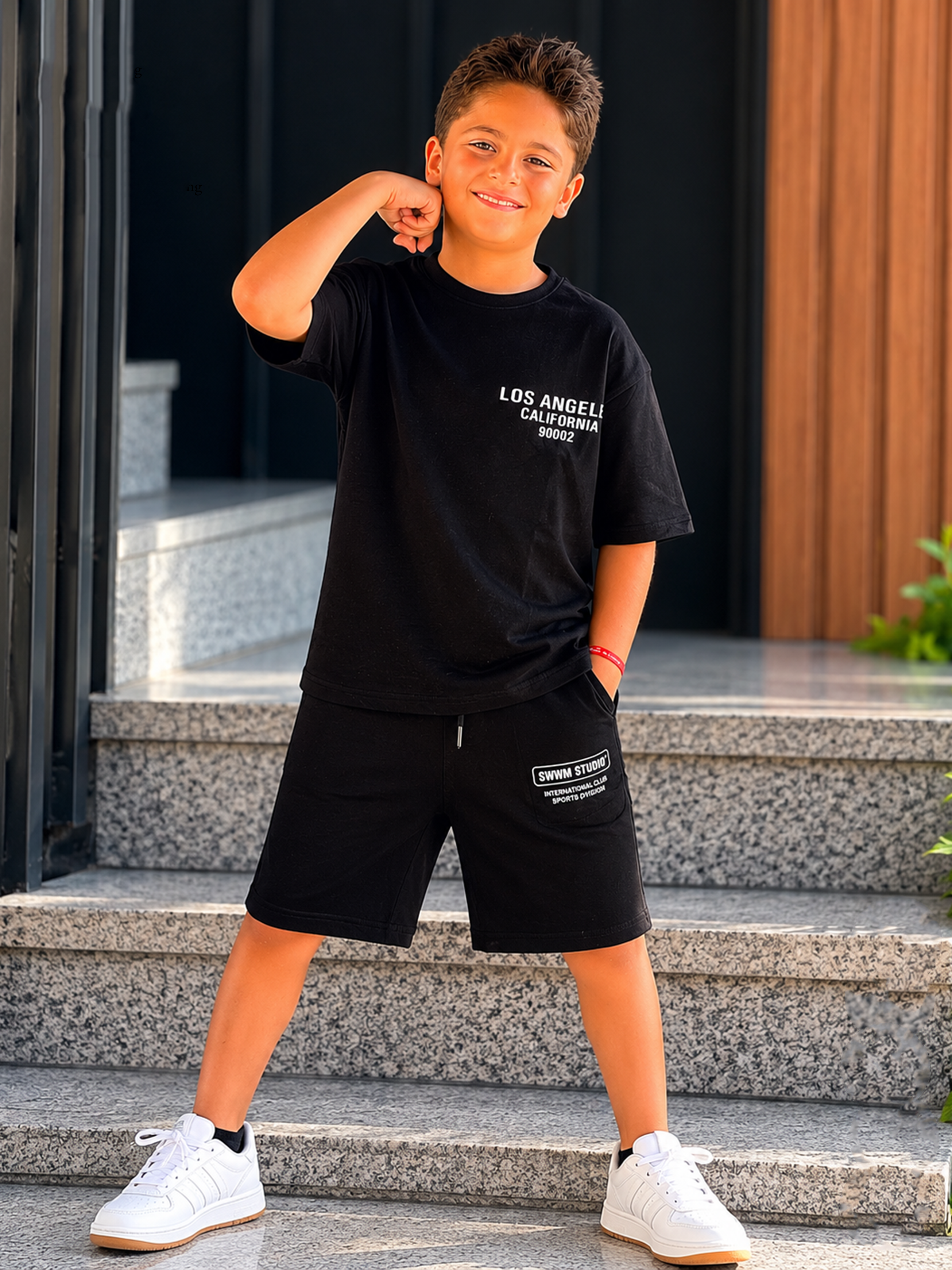 Essential Black Set