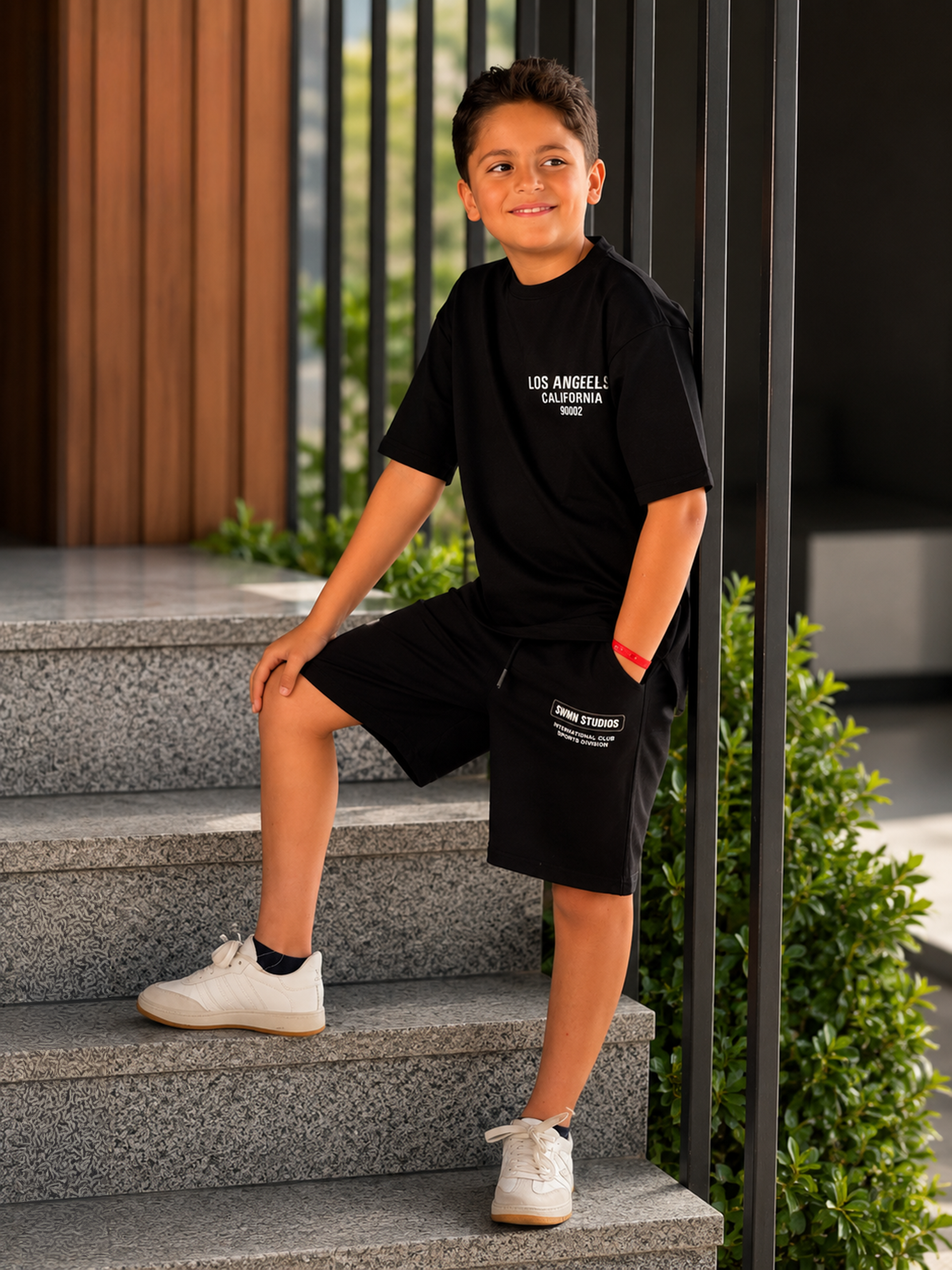Essential Black Set