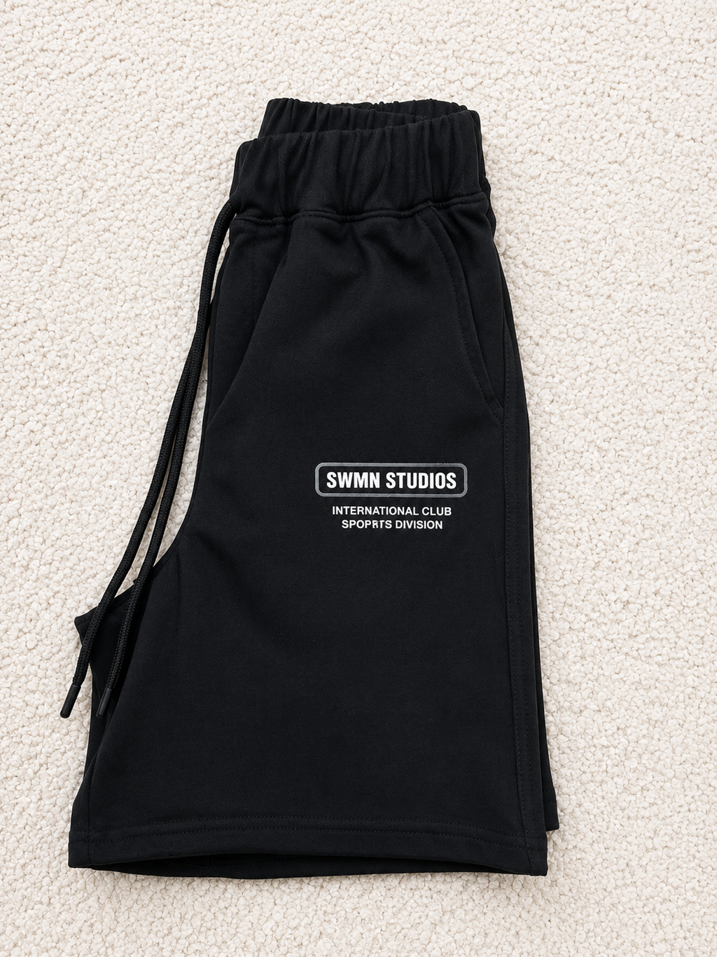 Essential Black Set